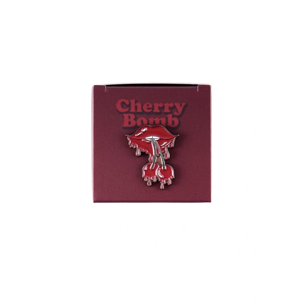 Kartonik to Cherry Bomb Parfum packshot-1.webp